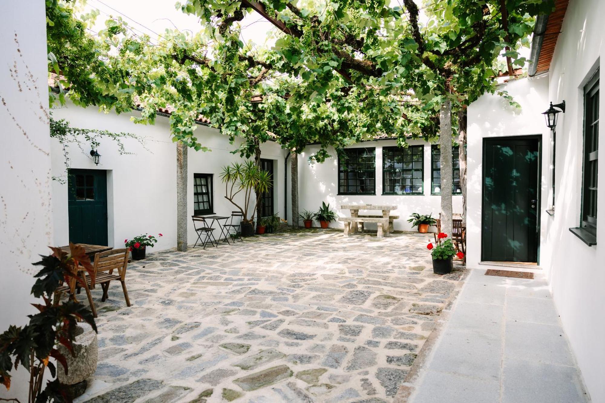 בית הארחה Alquerubim 	Quinta Da Fontoura מראה חיצוני תמונה